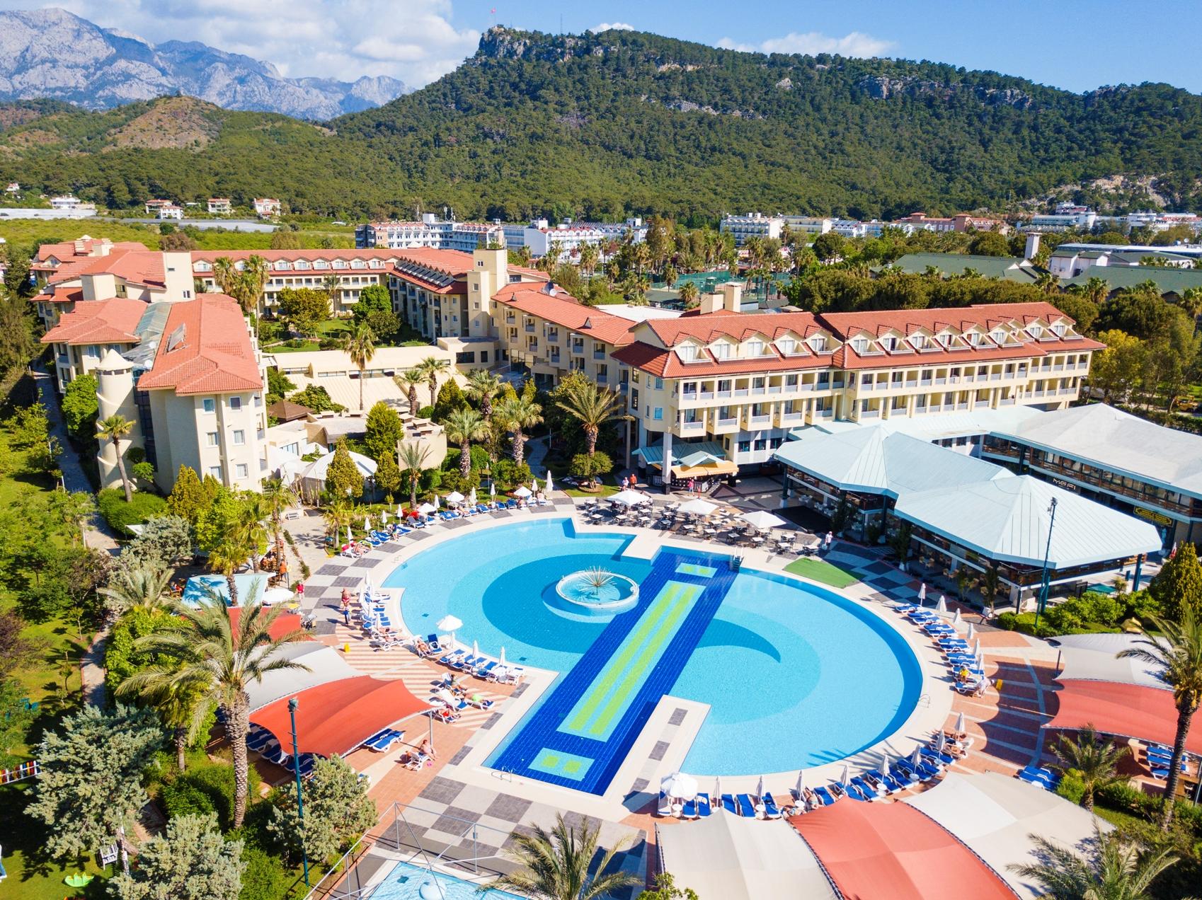 Queen'S Park Le Jardin Kemer Exterior photo