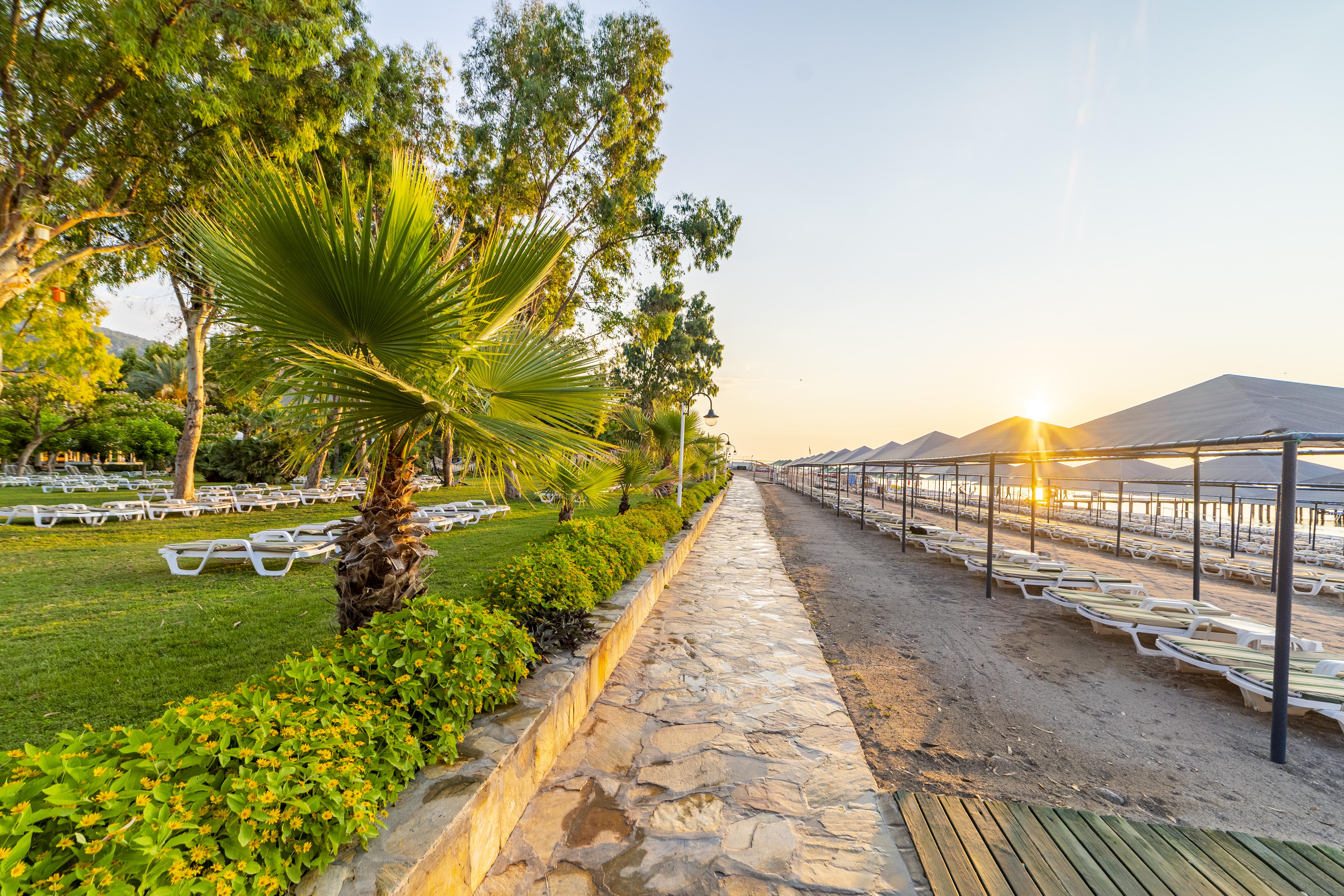 Queen'S Park Le Jardin Kemer Exterior photo