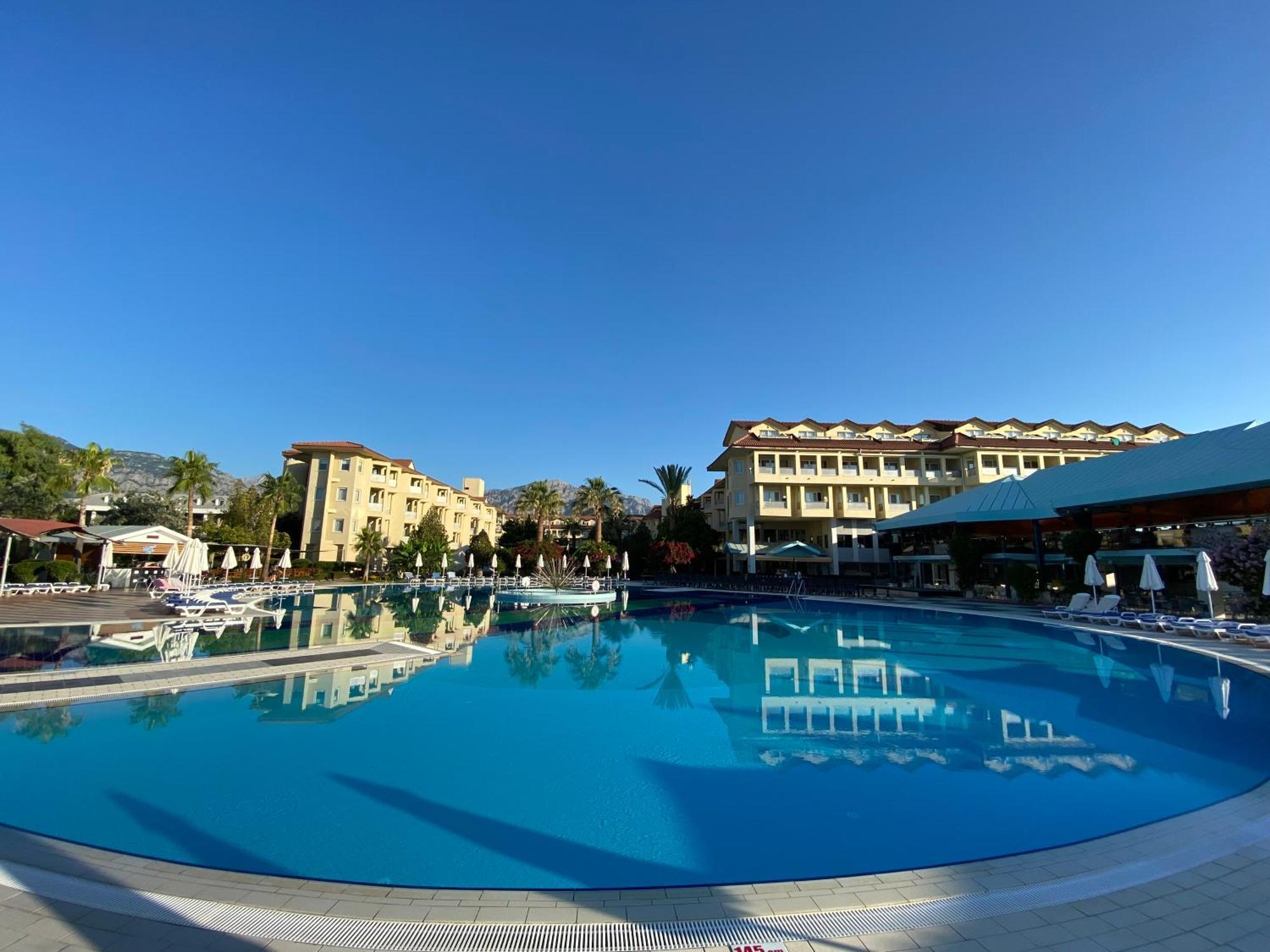 Queen'S Park Le Jardin Kemer Exterior photo