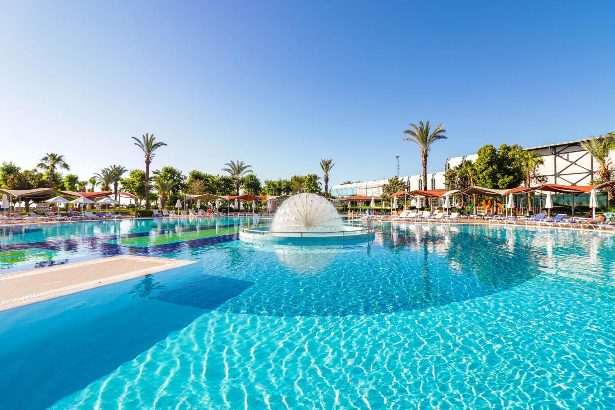 Queen'S Park Le Jardin Kemer Exterior photo