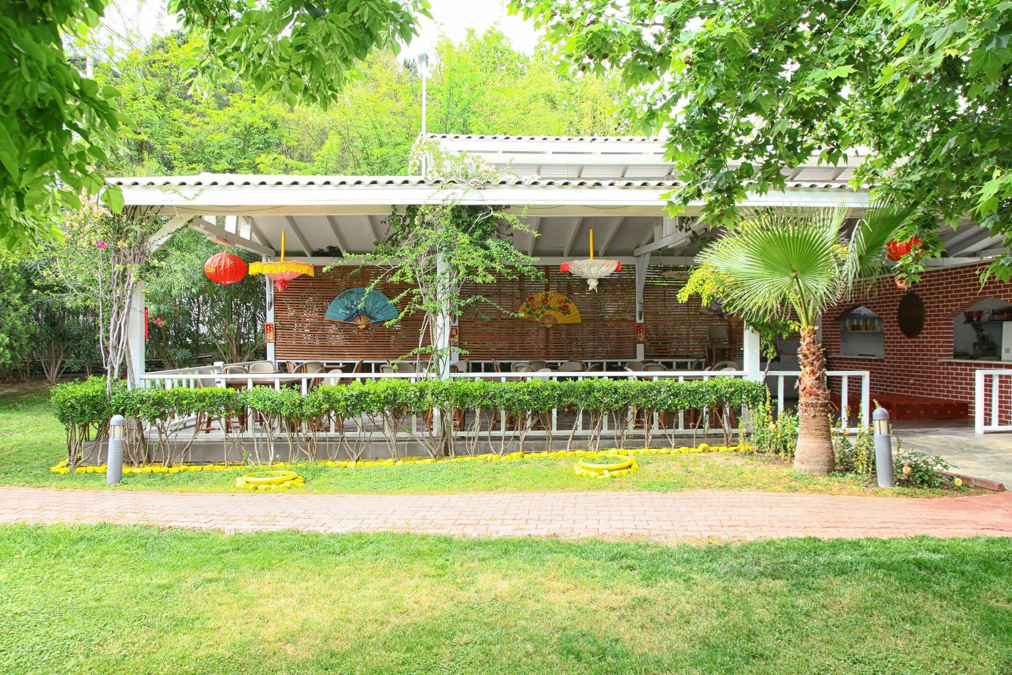 Queen'S Park Le Jardin Kemer Exterior photo